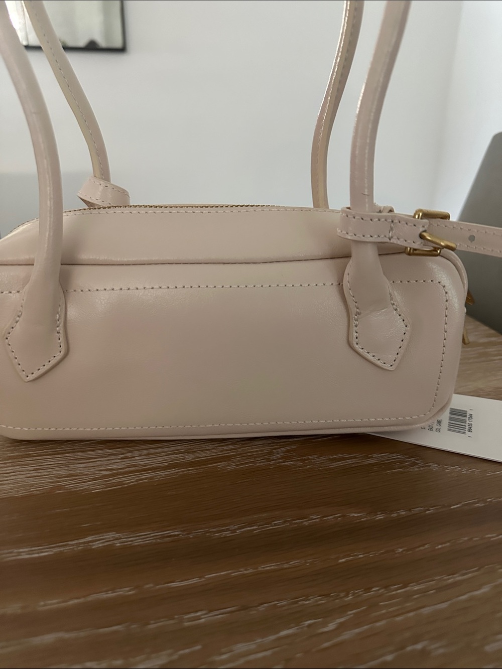 Off-White Pale Cream Leather Shoulder Bag with Gold Hardware - Picture 5 of 9